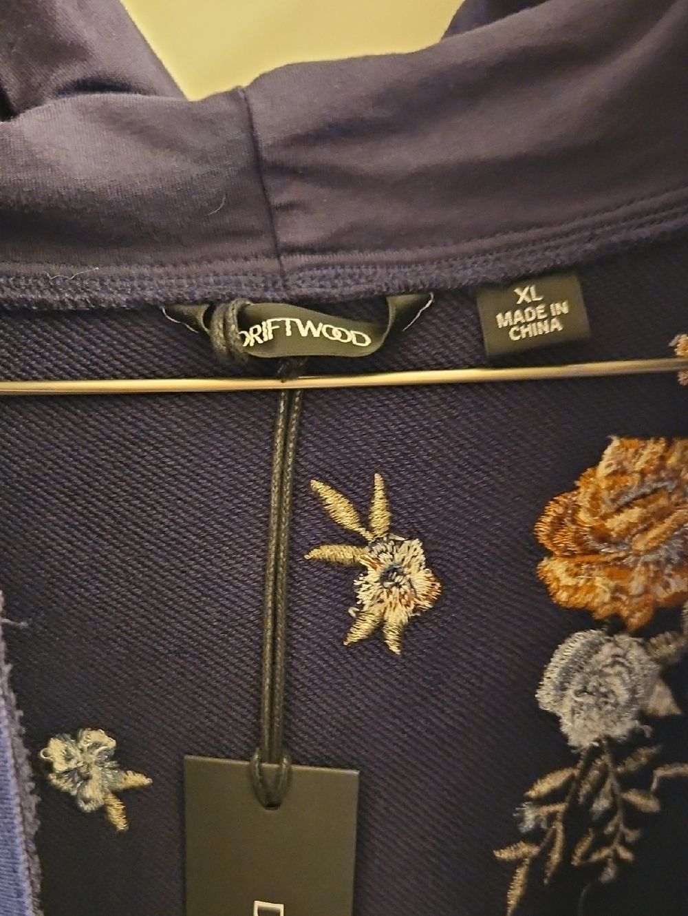 NWT DRIFTWOOD Navy Shelly Floral Embroidered Hooded Cardigan, XL, Eclectic - Picture 4 of 11